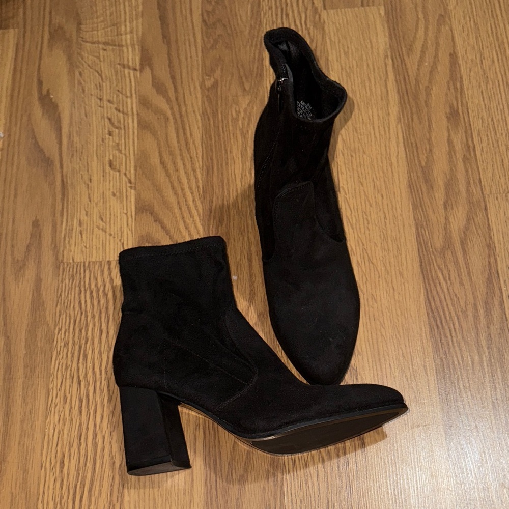 Size 6 Black Women's Ankle Boots